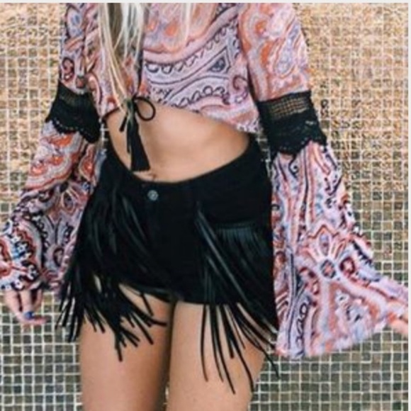 LF Pants - LF Carmar Dakota Shorts Black Fringe 24 00